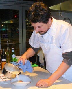 William pours vanilla sunchoke cream over scallops.JPG